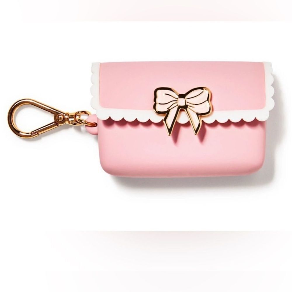 Bath & Body Works Pink Scalloped Bow Snap Case for Hand Sanitizer - Picture 3 of 10